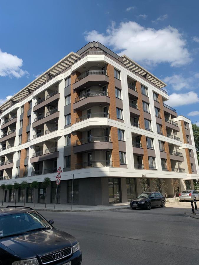 Amarant Aparts Aparthotel София Екстериор снимка